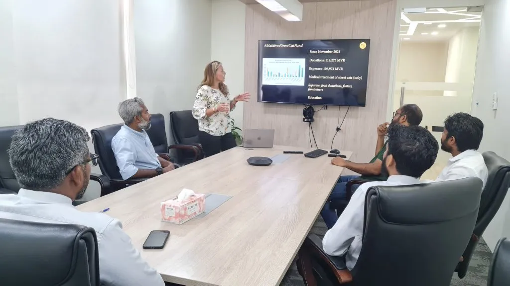 Präsentation beim Bürgermeiser in Hulhumalé 